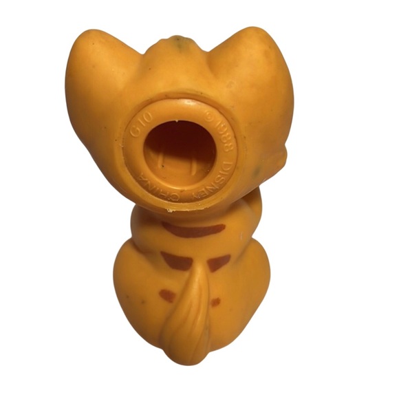 Vintage 1988 McDonalds’s Happy Meal “Oliver” Finger Puppet - Picture 2 of 4